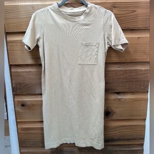 Everlane Short Sleeve Pocket T-Shirt Dress